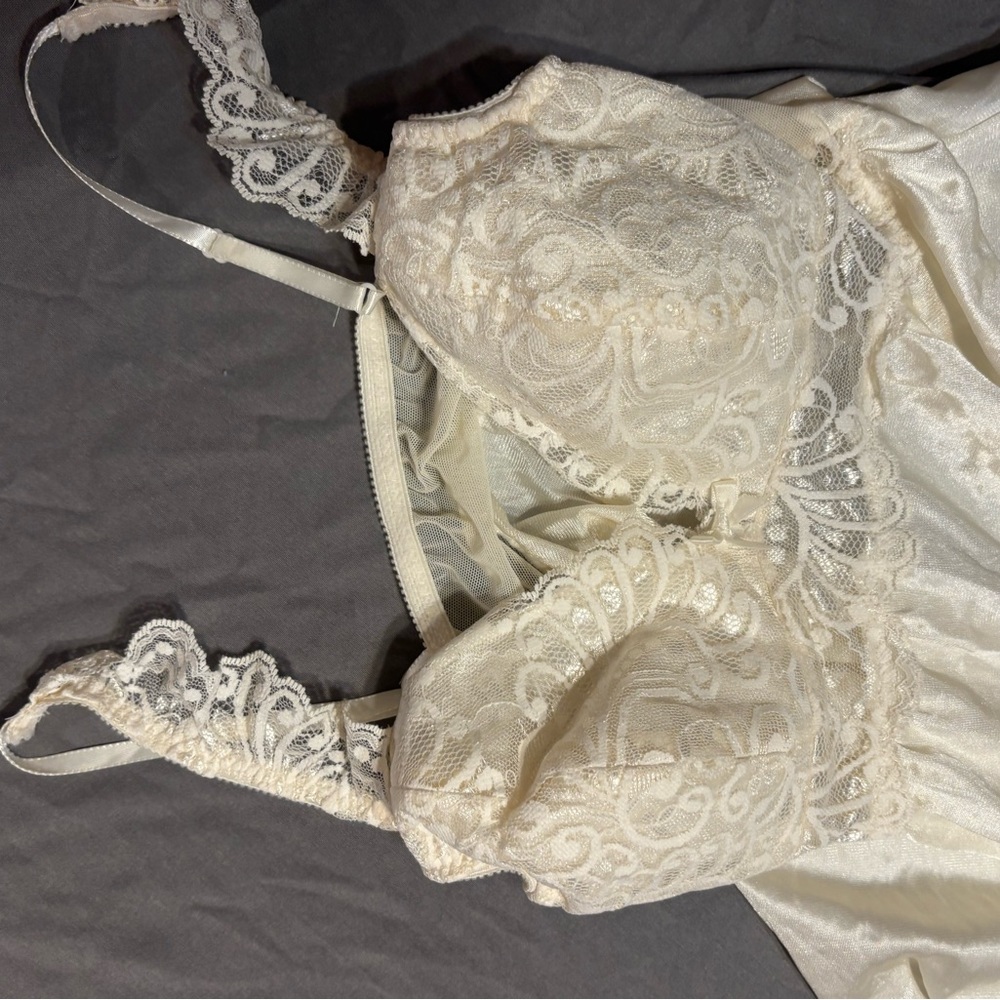 Olga Cream Lace Chemise